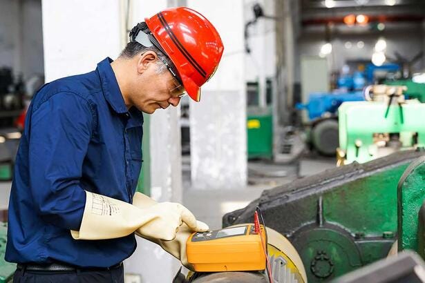 Fluke 1537 2500 V Insulation Resistance Tester Fluke 1537 2500 V Insulation Resistance Tester