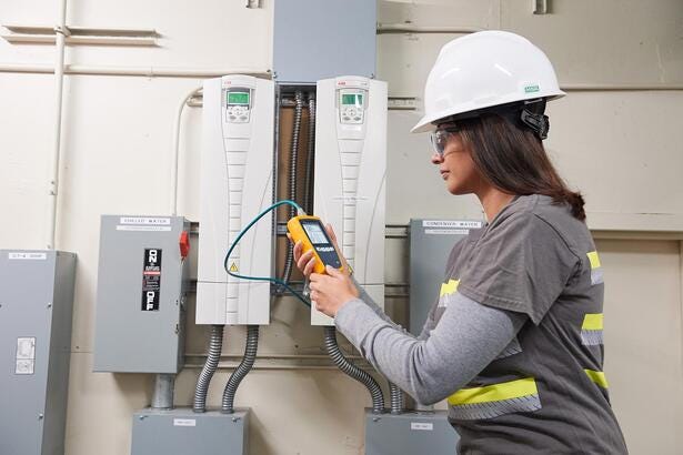 Fluke Networks MicroScanner™ 2 Industrial Ethernet Cable Verifier Fluke Networks MicroScanner™ 2 Industrial Ethernet Cable Verifier