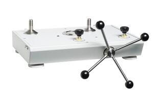 Fluke Calibration P5513 Pneumatic Comparison Test Pump 1 Fluke Calibration P5513 Pneumatic Comparison Test Pump 1