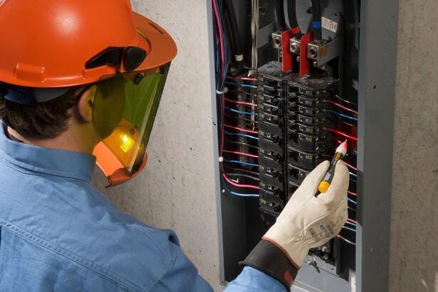 Fluke 2AC VoltAlert™ Electrical Tester Fluke 2AC VoltAlert™ Electrical Tester